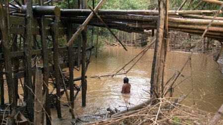 Alex Kershaw, The Phi Ta Khon Project (2008-2009), Production still